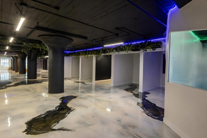 More Photos Of 1114 S Los Angeles St, Los Angeles Warehouse For Sale