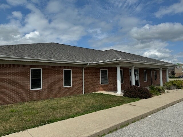 Primary Photo Of 607 N Opportunity Dr, Columbia City Office For Lease