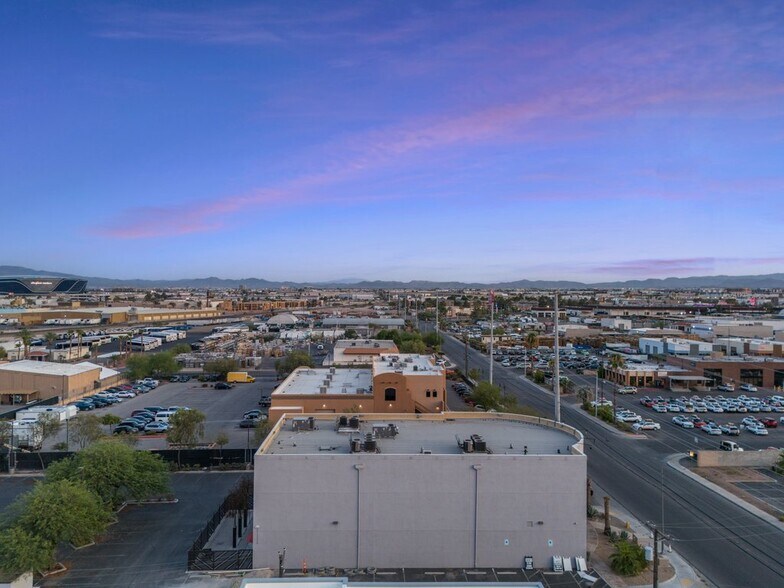 More Photos Of 4636 Wynn Rd, Las Vegas Bar For Lease