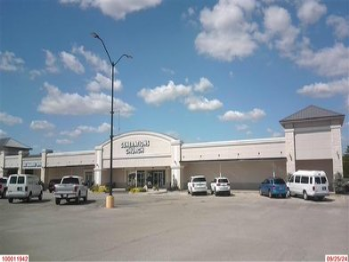 More Photos Of 2015 W Broadway St, Ardmore Unknown For Lease