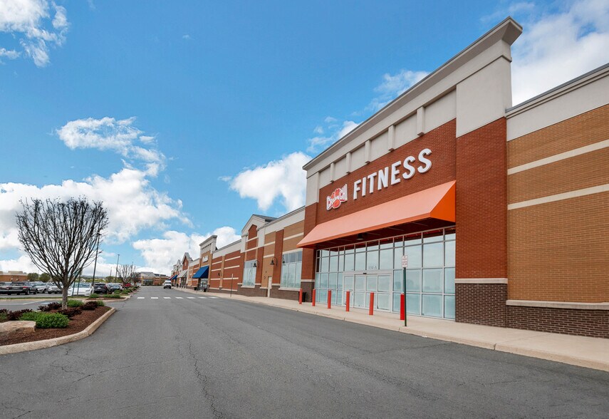 More Photos Of 500-554 Fort Evans Rd, Leesburg Unknown For Lease