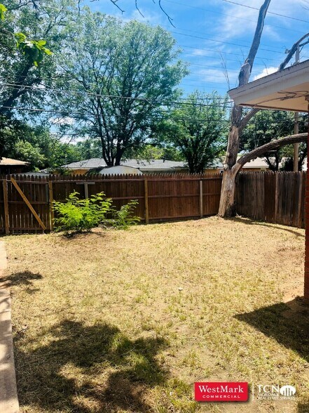 More Photos Of 3511-3519 35th Street, Lubbock Apartments For Sale