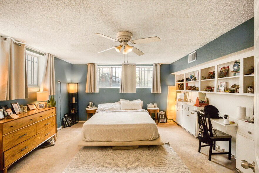 More Photos Of 1027 N Ogden Dr, Los Angeles Apartments For Sale