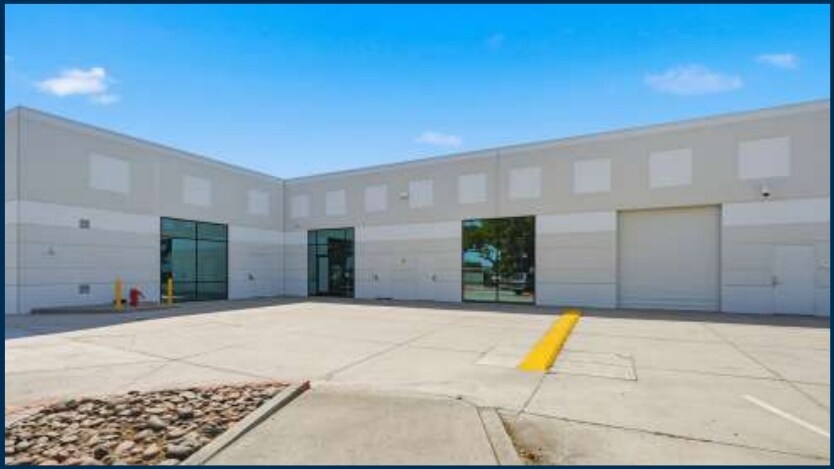 More Photos Of 9940 Summers Ridge Rd, San Diego Light Manufacturing For Lease