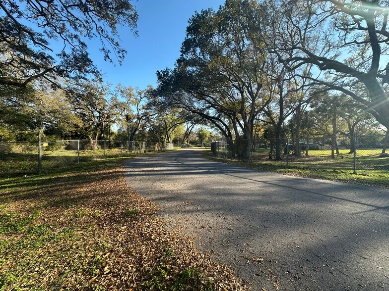 More Photos Of 2415 E Sligh Ave, Tampa Land For Sale