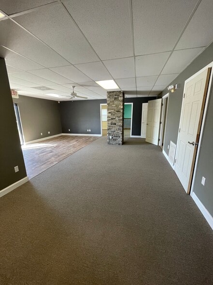 More Photos Of 1101 E Broadway St, Oviedo Office For Lease