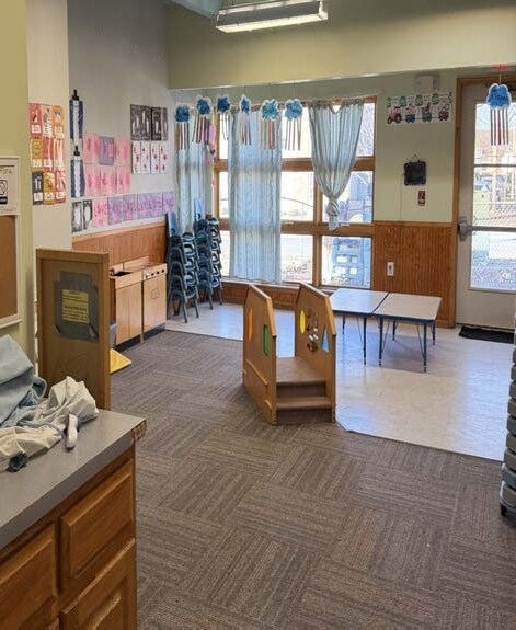 More Photos Of 4640 W 27th St, Lawrence Schools For Sale