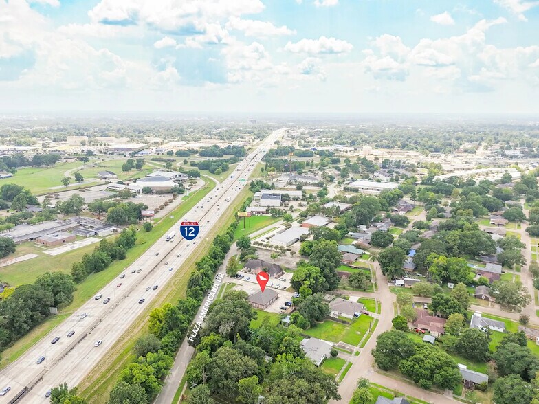 More Photos Of 10621 Plaza Americana, Baton Rouge Office For Lease