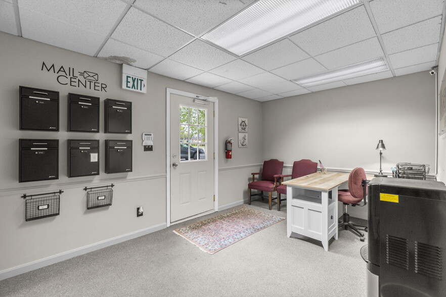 More Photos Of 300 Allegheny Ave, Towson Office For Sale