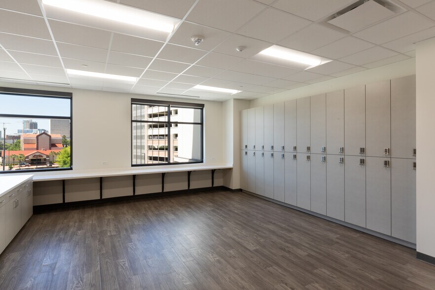 More Photos Of 7500 Fannin St, Houston Medical For Lease