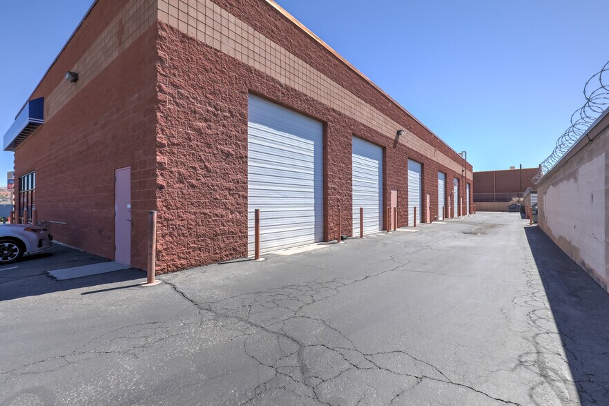 More Photos Of 1397 W Sunset Blvd, Saint George Storefront Retail Office For Lease