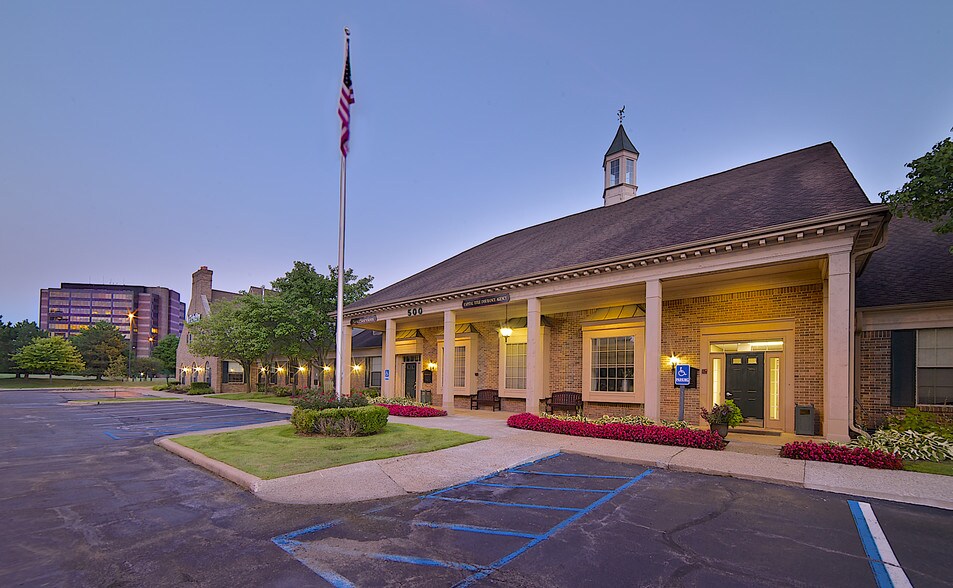 More Photos Of 500 E Eisenhower Pky, Ann Arbor Office For Lease