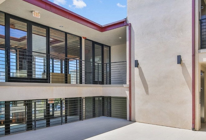 More Photos Of 910 Hermosa Ave, Hermosa Beach Loft Creative Space For Lease