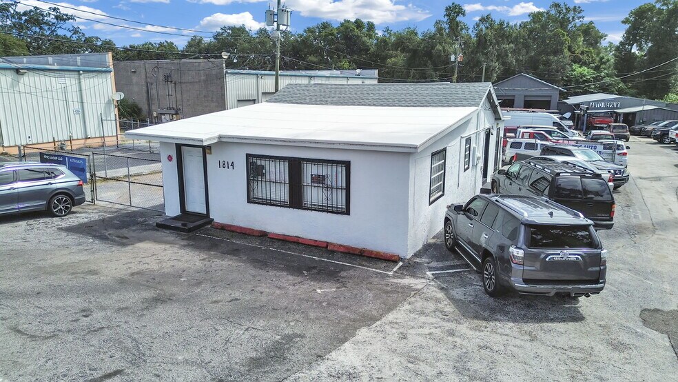 More Photos Of 1814 S Parsons Ave, Seffner Auto Dealership For Sale