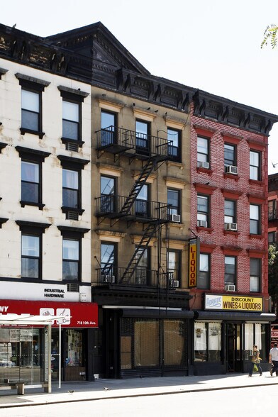 More Photos Of 716 10th Ave, New York Apartments For Lease