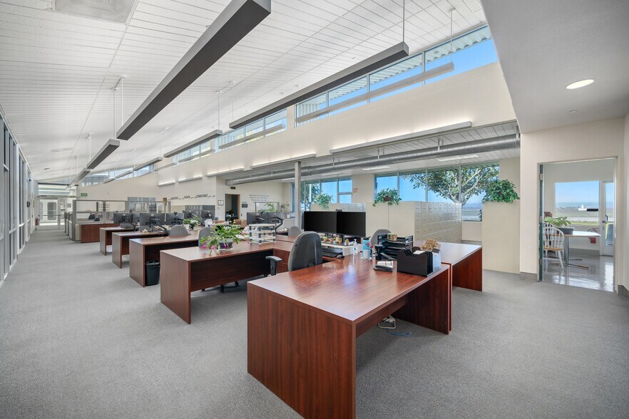 More Photos Of 4301 Second Wind Way, Paso Robles Office For Lease