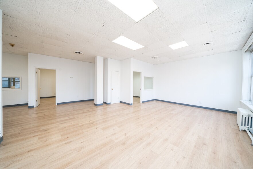 More Photos Of 3600 Bergenline Ave, Union City Storefront Retail Office For Lease