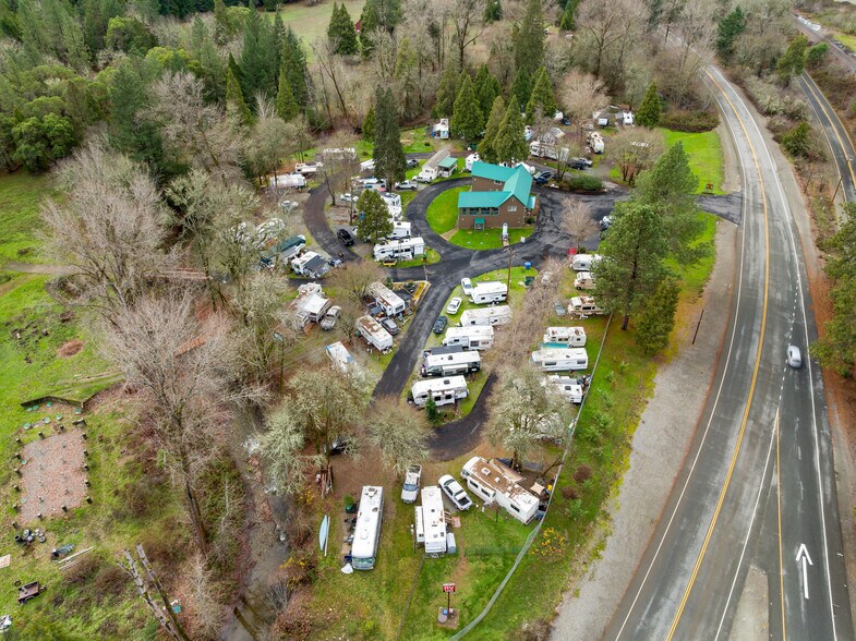 More Photos Of 999 Old Highway 99, Wolf Creek Specialty For Sale