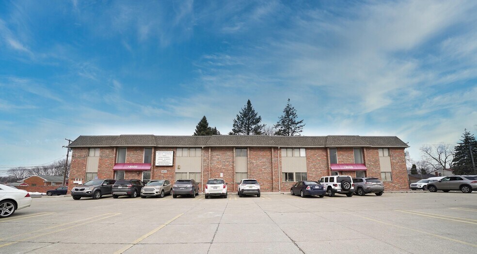 More Photos Of 18600 W 10 Mile Rd, Southfield Office For Sale