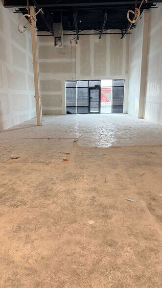 More Photos Of 1083 Parsons Rd SW, Edmonton Freestanding For Lease