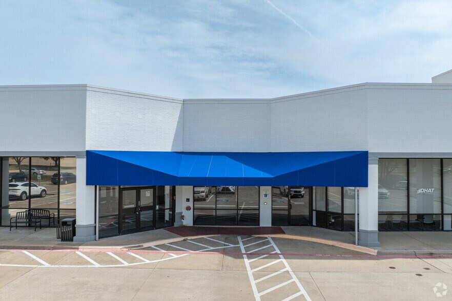 More Photos Of 1600 Central Dr, Bedford Medical For Lease