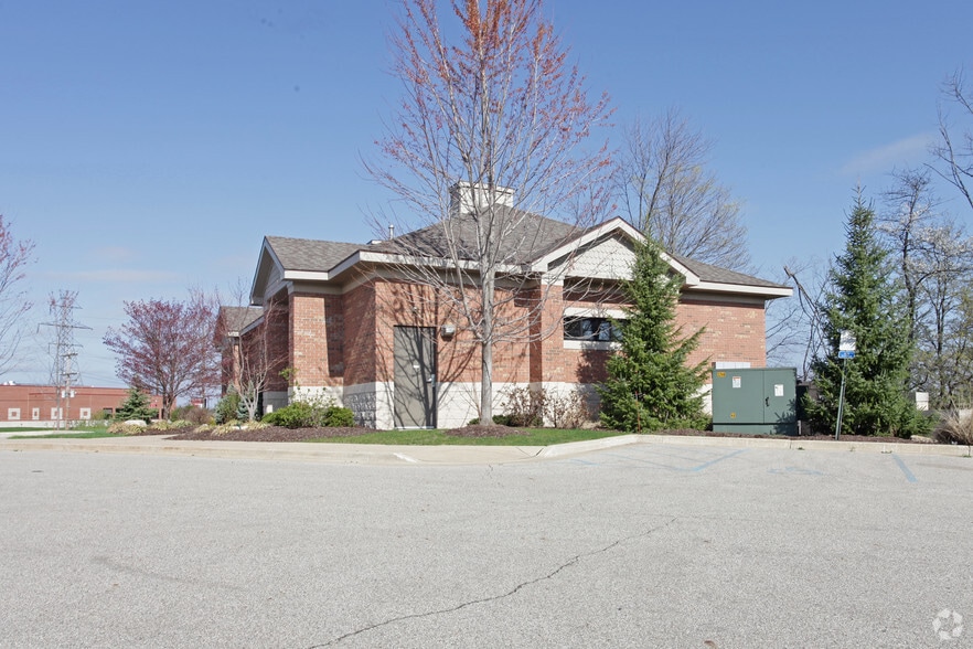 More Photos Of 3185 Corporate Grove Dr, Hudsonville Office For Lease