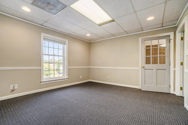 More Photos Of 655 Village Square Dr, Stone Mountain Loft Creative Space For Lease