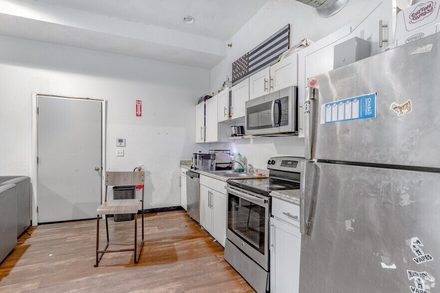 More Photos Of 221 Washington St, Binghamton Unknown For Sale