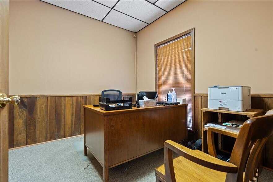 More Photos Of 119 E 6th Ave, Pamplico Industrial For Sale