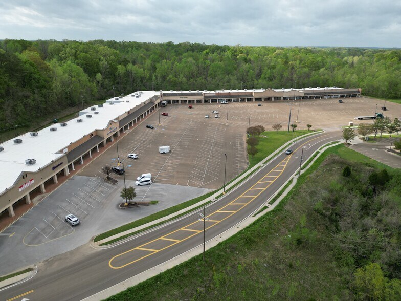 More Photos Of 4000 S Frontage Rd, Vicksburg Unknown For Lease
