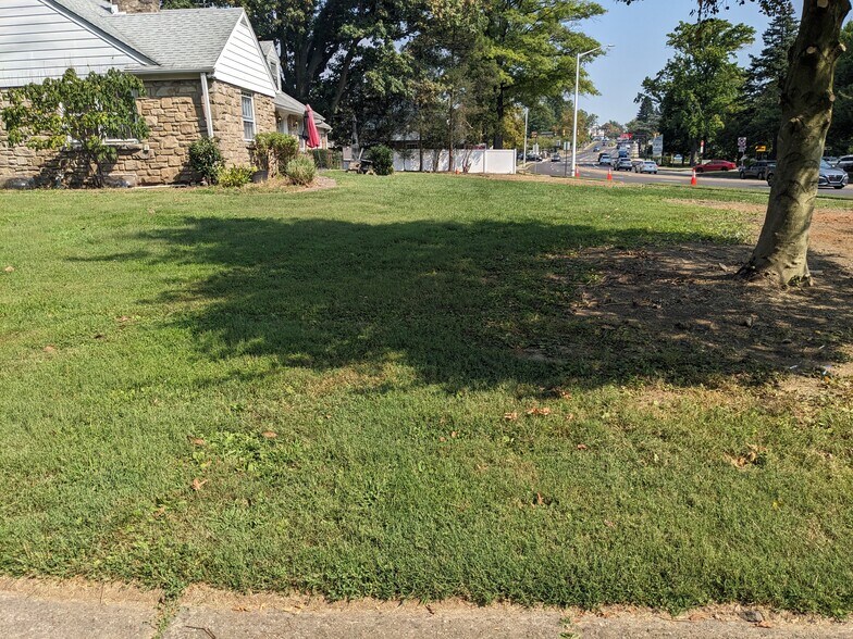 More Photos Of 1000 Old York Rd, Abington Office Residential For Sale