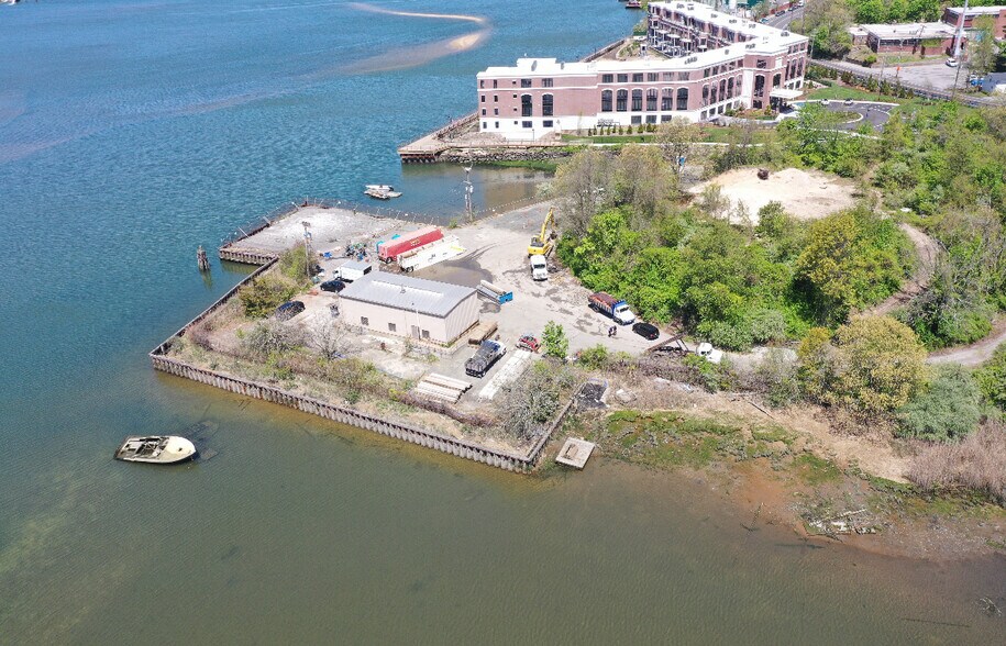 Primary Photo Of 100 Shore Rd, Glenwood Landing Land For Sale