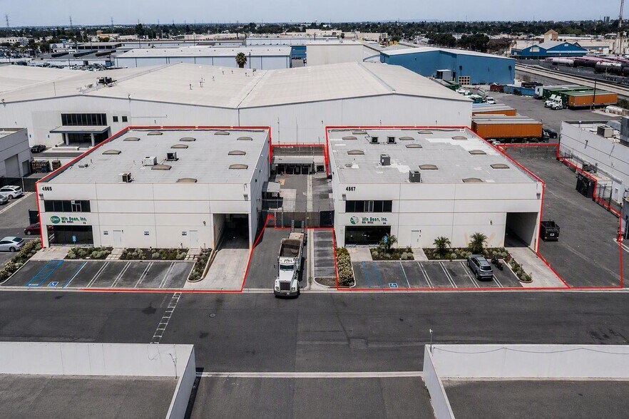 Primary Photo Of 4565 Firestone Blvd, South Gate Unknown For Lease