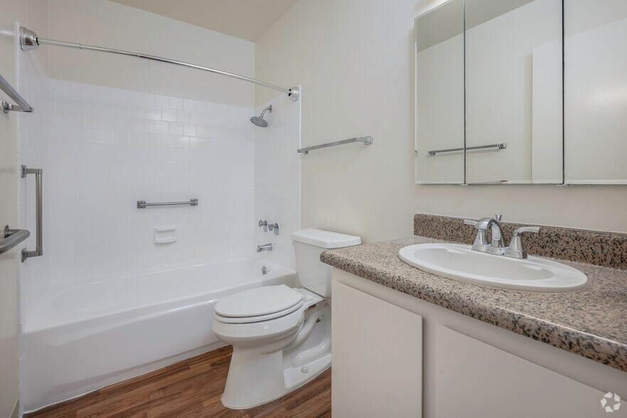 More Photos Of 6546 Auburn Blvd, Citrus Heights Apartments For Sale