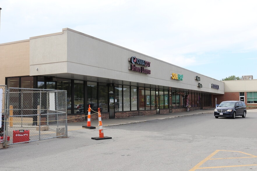 Primary Photo Of 3800 Lincoln Way, Ames Unknown For Lease