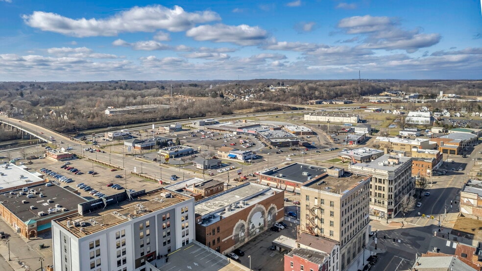 More Photos Of 112-130 Erie St S, Massillon Office For Sale