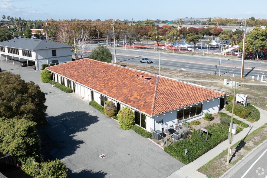 More Photos Of 554 Blossom Hill Rd, San Jose Office For Sale