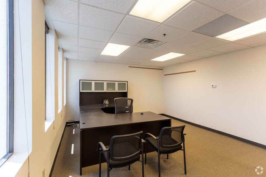 Photo of 4th Floor Ste 420W