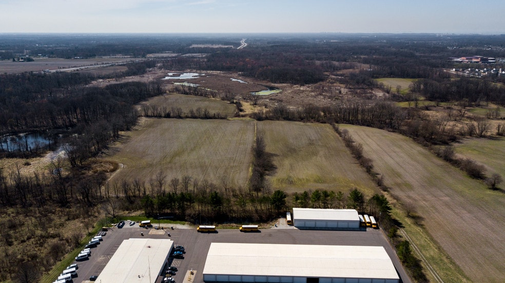 More Photos Of Coffee Crk, Chesterton Land For Sale