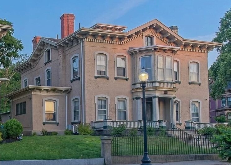 More Photos Of 401 County St, New Bedford Office For Lease