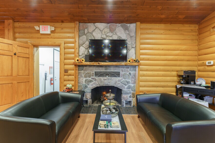 More Photos Of 51 Chilson Rd, Howell Loft Creative Space For Sale