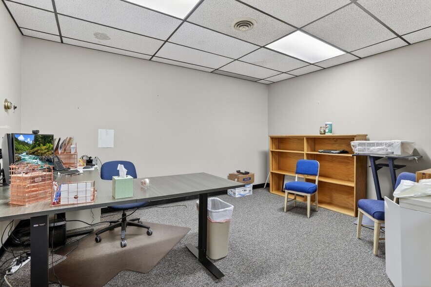More Photos Of 819 Central Ave, Great Falls Office For Sale