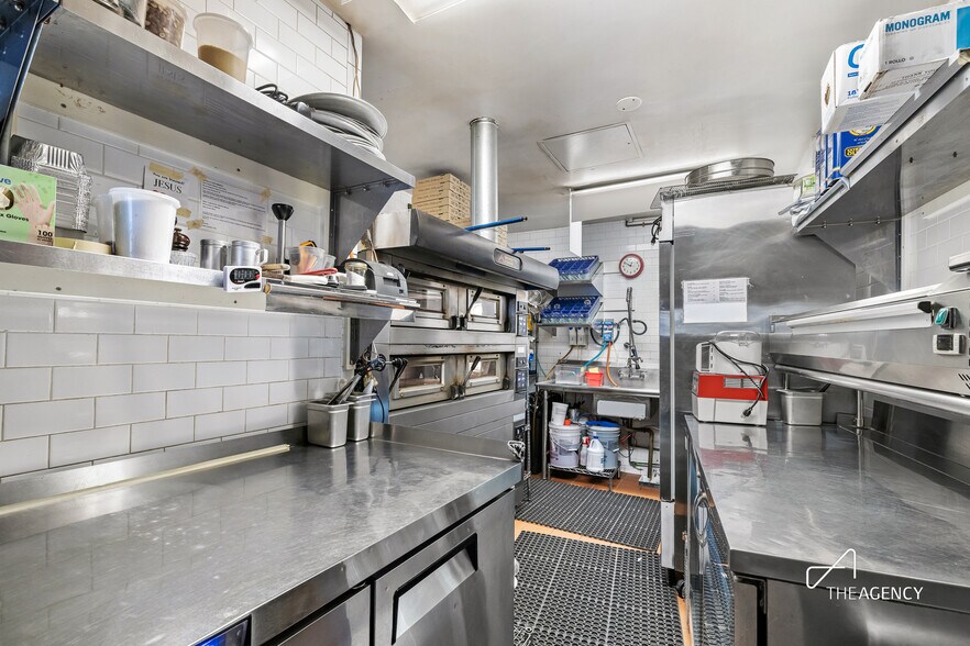 More Photos Of 333 Tompkins Ave, Brooklyn Apartments For Lease