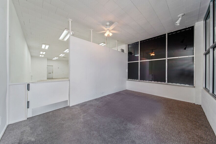 More Photos Of 1902 E Oakland Park Blvd, Fort Lauderdale Unknown For Lease