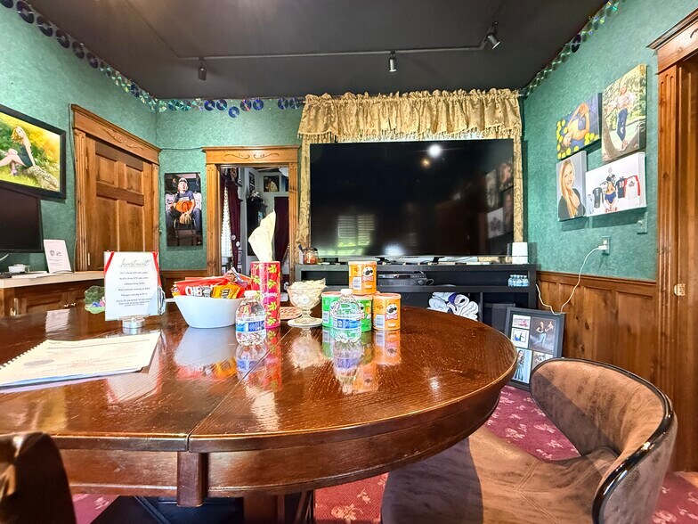 More Photos Of 2 Ash St E, Three Oaks General Retail For Sale