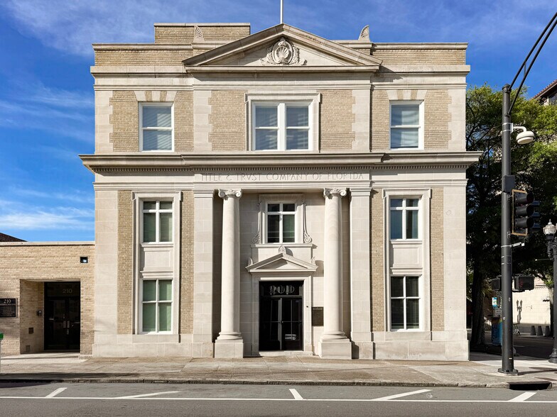 More Photos Of 200 E Forsyth St, Jacksonville Office For Lease