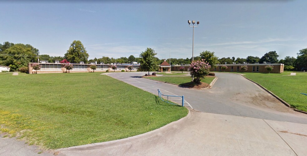 More Photos Of 5800 Alpha St, North Little Rock Schools For Sale