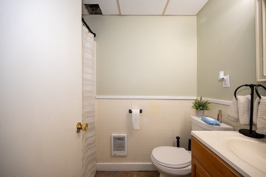 More Photos Of 9-11 Maple St, Spencer Multifamily For Sale