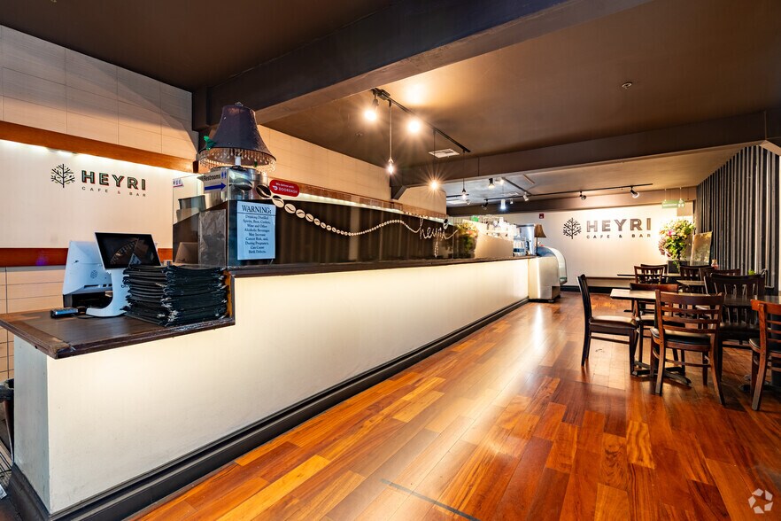 More Photos Of 755 S Hobart Blvd, Los Angeles Storefront Retail Office For Lease