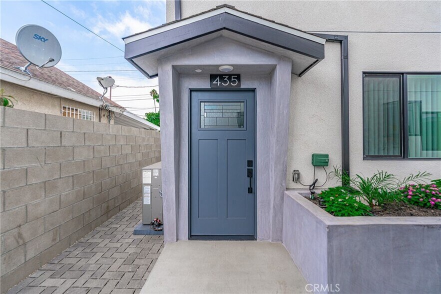 More Photos Of 433 W Gage Ave, Los Angeles Multifamily For Sale